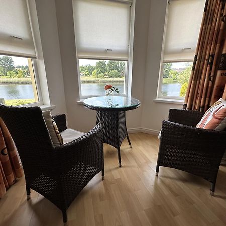Coleraine Riverside Apartment Exterior photo